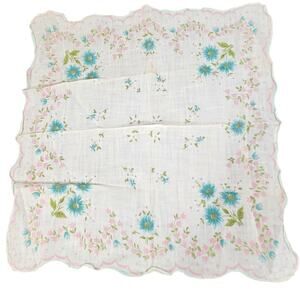 VTG HANKIE COTTAGE FLORAL SCALLOPED EDGE BLUE PINK FLOWERS WEDDING POCKET SCARF